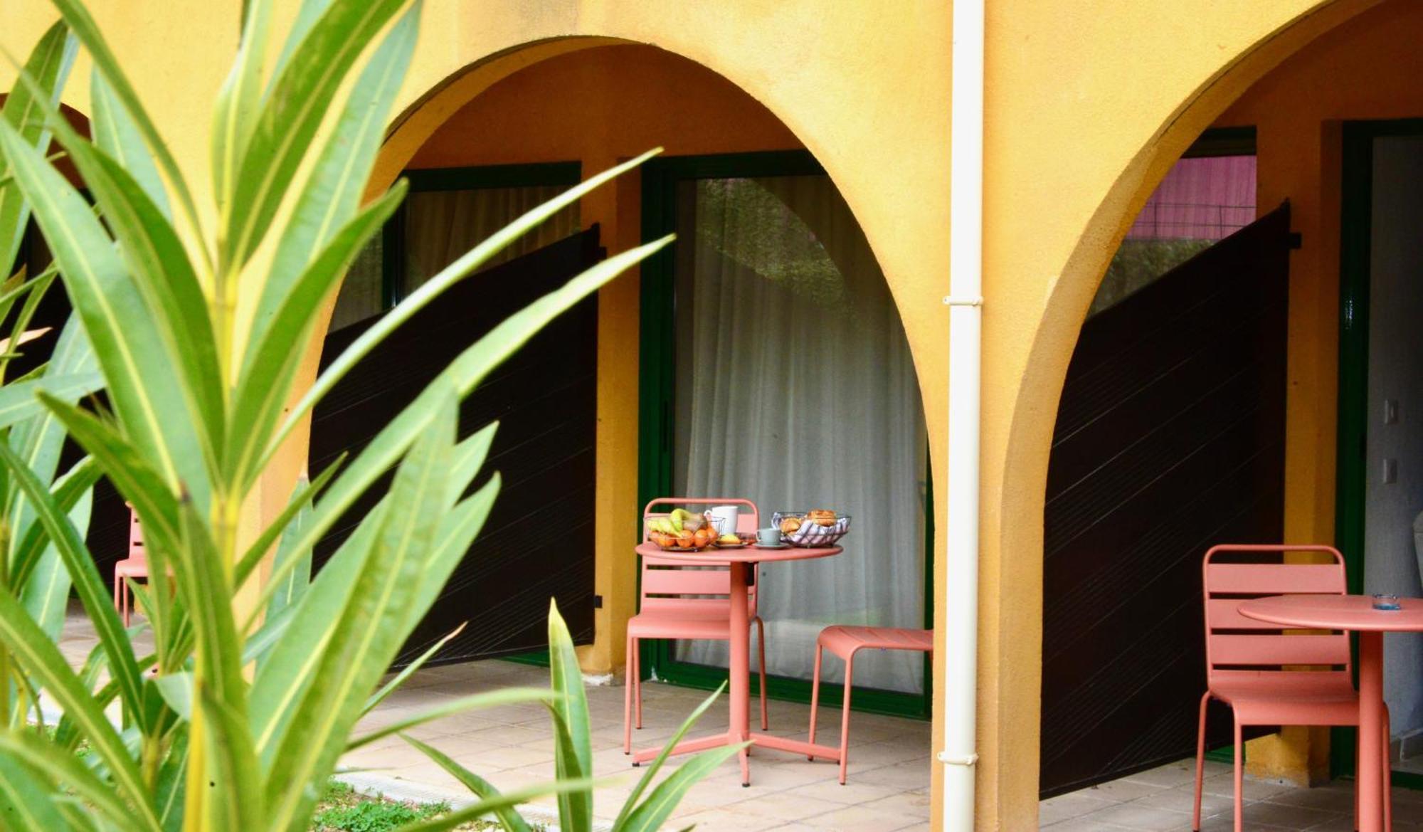 Best Western Gemenos Villa Florette Экстерьер фото