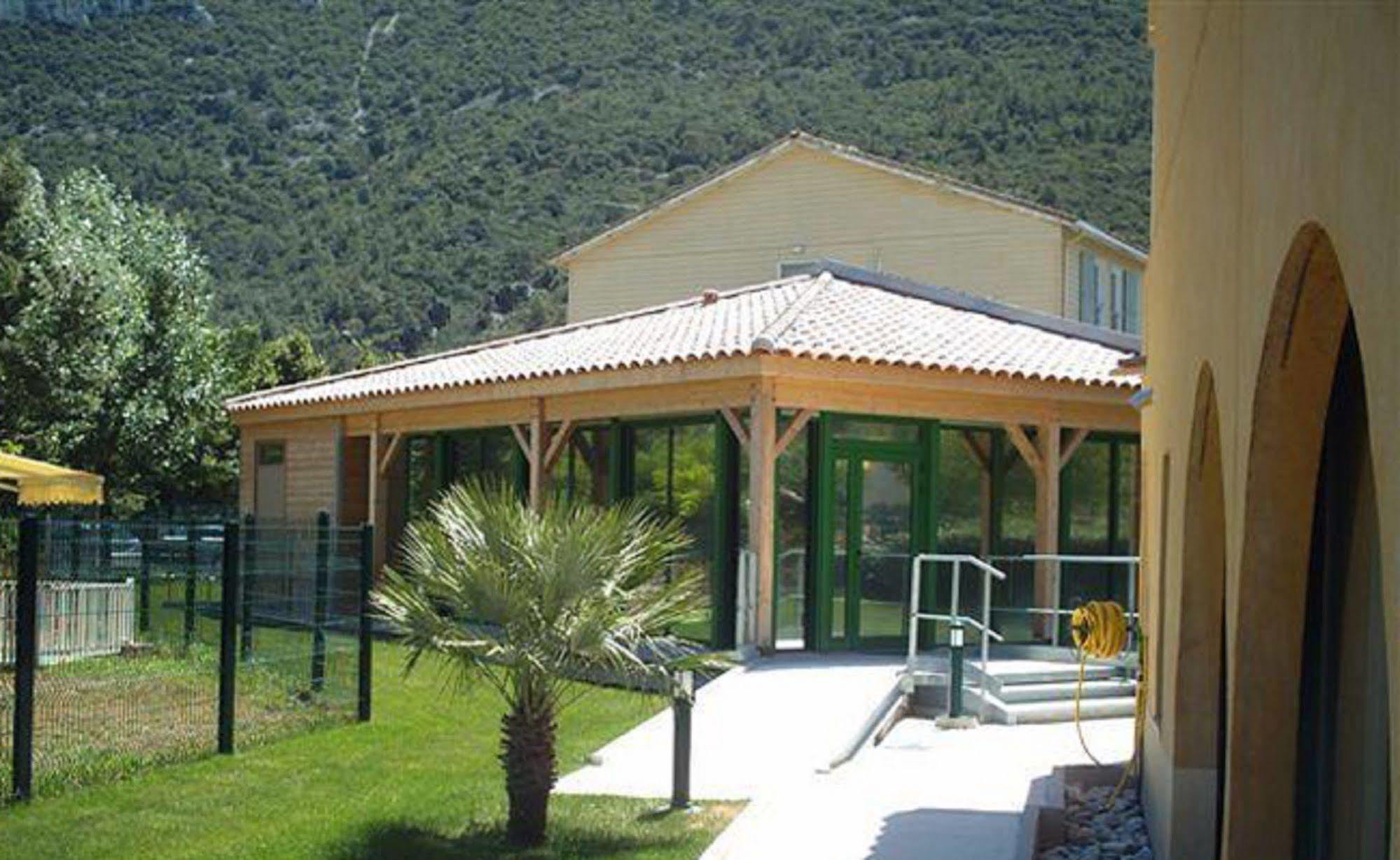 Best Western Gemenos Villa Florette Экстерьер фото